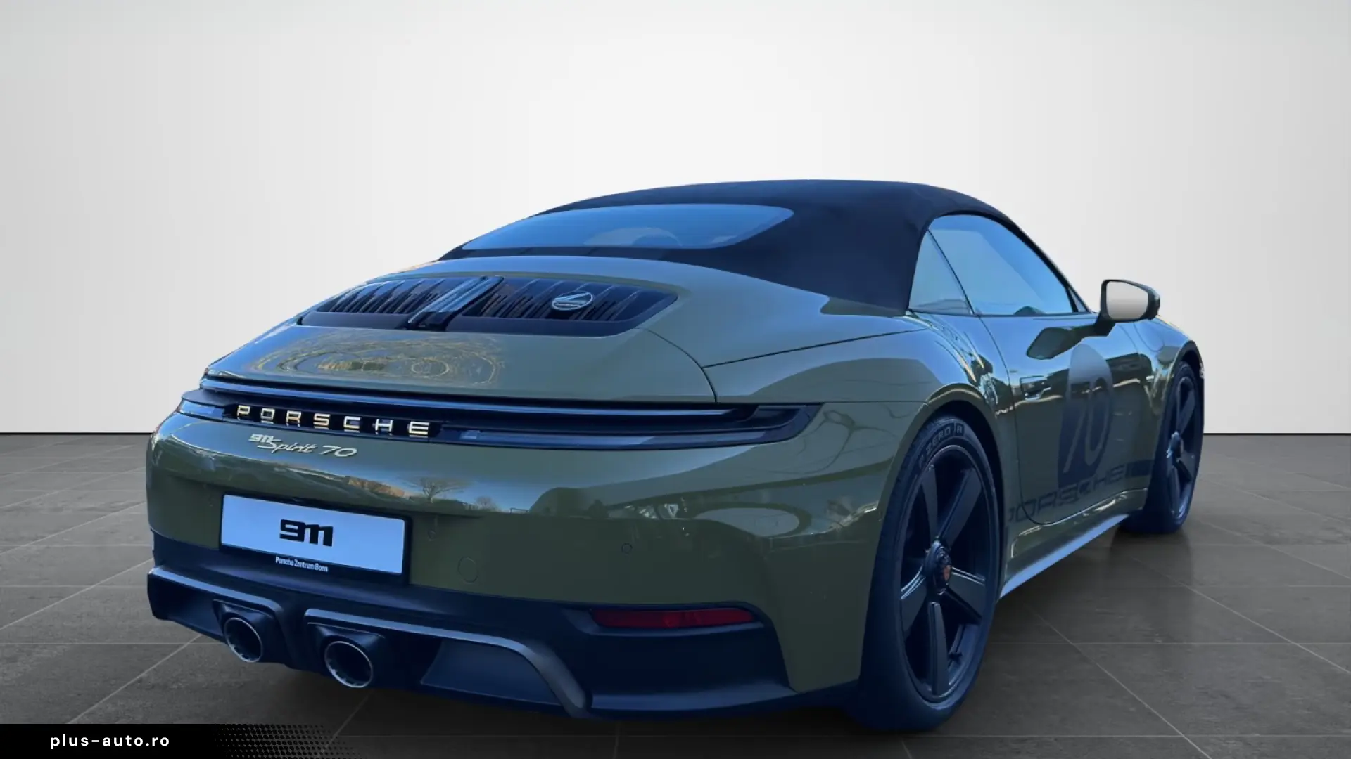 Porsche 992 911 Spirit 70 Club leather lift system VA BOSE