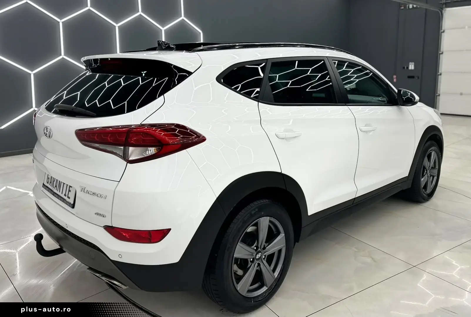 HYUNDAI TUCSON 2016 2.0D E6 4x4 Garantie 12 Luni Rate Avans