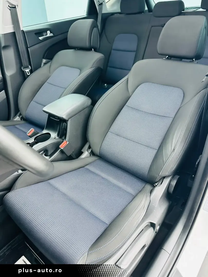 HYUNDAI TUCSON 2016 2.0D E6 4x4 Garantie 12 Luni Rate Avans