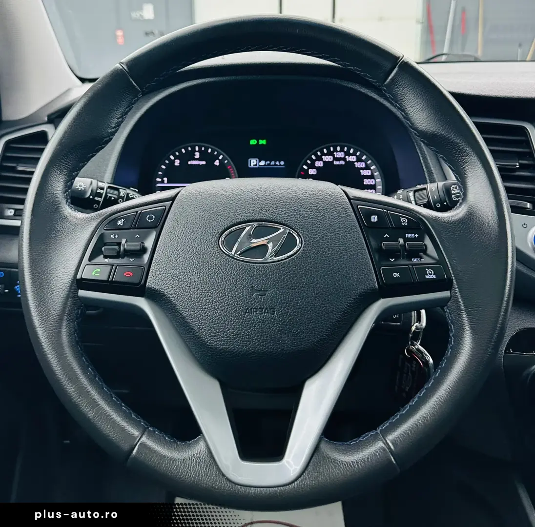 HYUNDAI TUCSON 2016 2.0D E6 4x4 Garantie 12 Luni Rate Avans