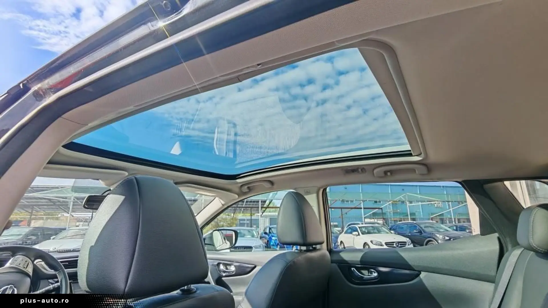 Nissan Qashqai Tekna  2015 Diesel Automat - Rate   Credit