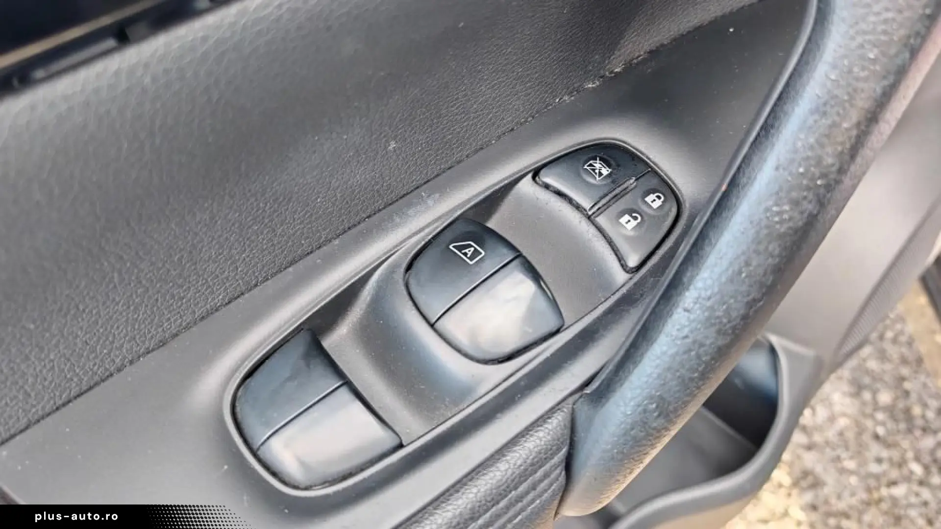 Nissan Qashqai Tekna  2015 Diesel Automat - Rate   Credit
