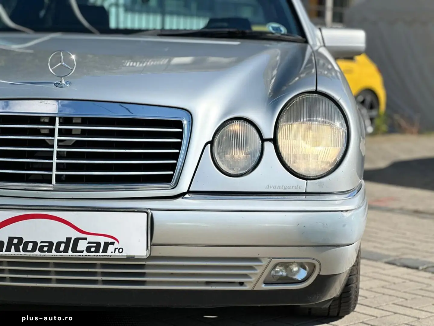 Mercedes-Benz E
