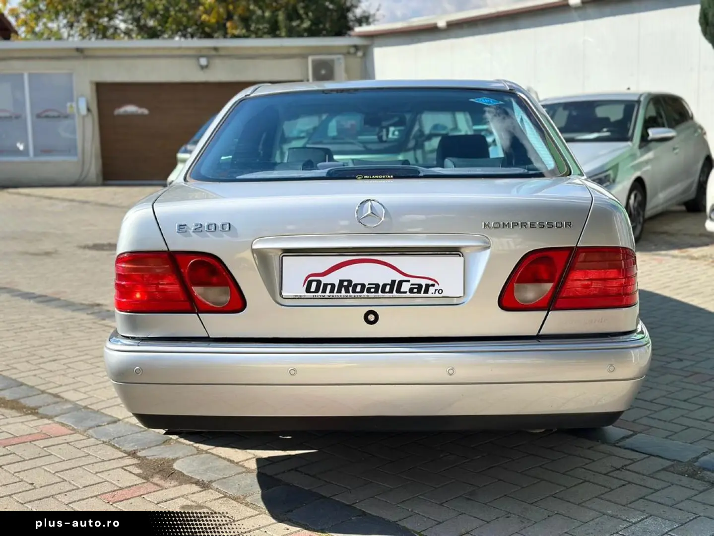 Mercedes-Benz E