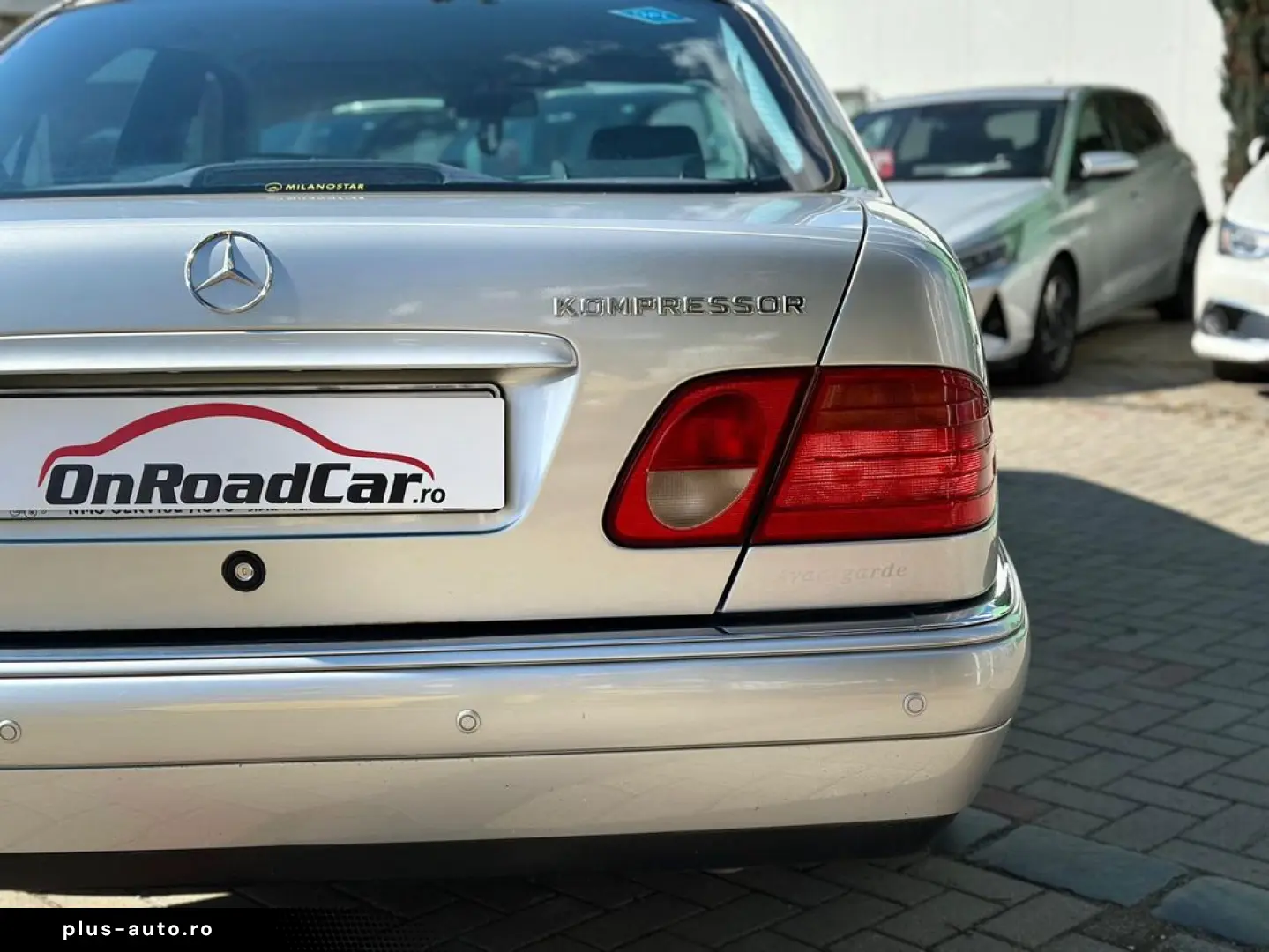 Mercedes-Benz E