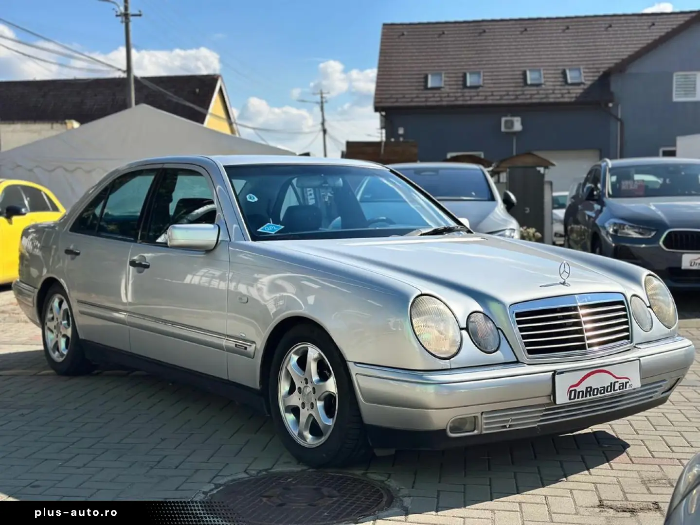 Mercedes-Benz E