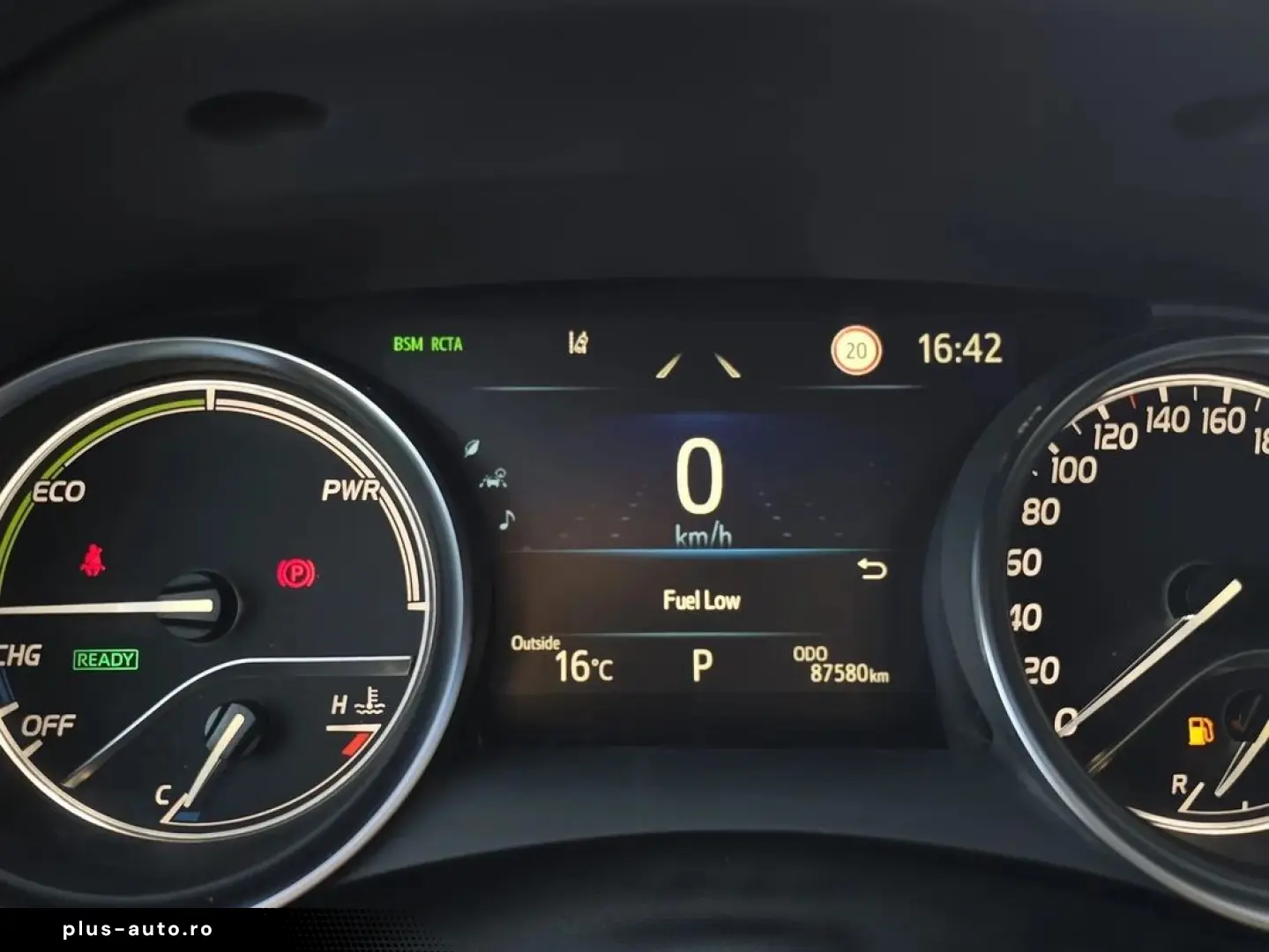 Toyota Camry 2.5 Hybrid Dynamic 218 Cp