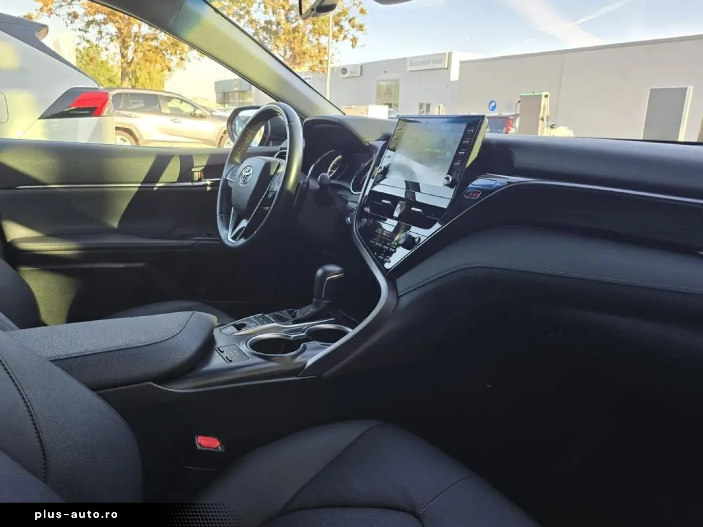 Toyota Camry 2.5 Hybrid Dynamic 218 Cp