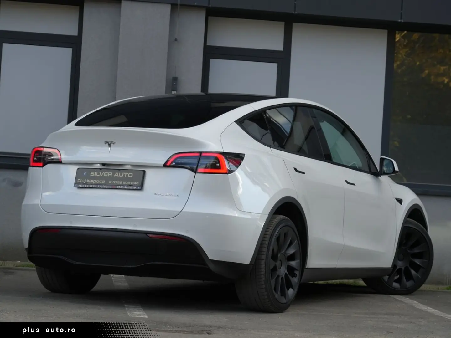 Tesla T-Model-Y