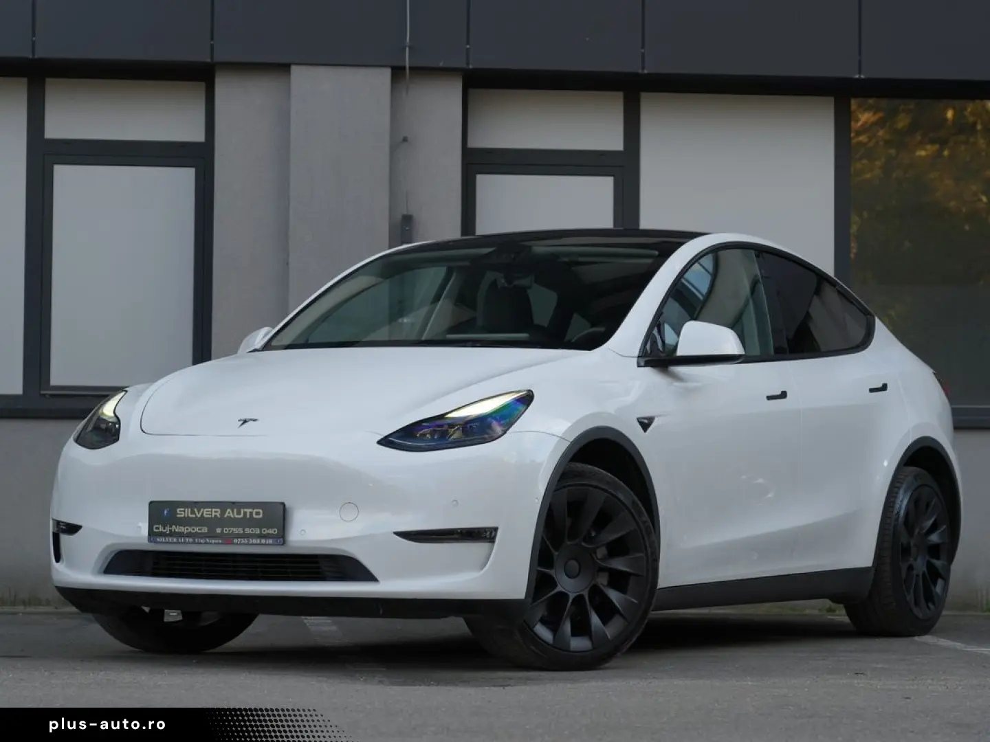 Tesla T-Model-Y