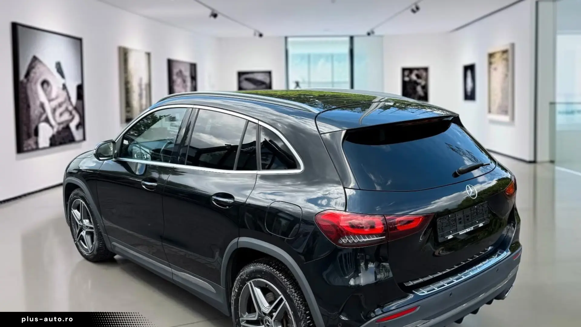 Mercedes-Benz GLA 250 4MATIC AMG Line