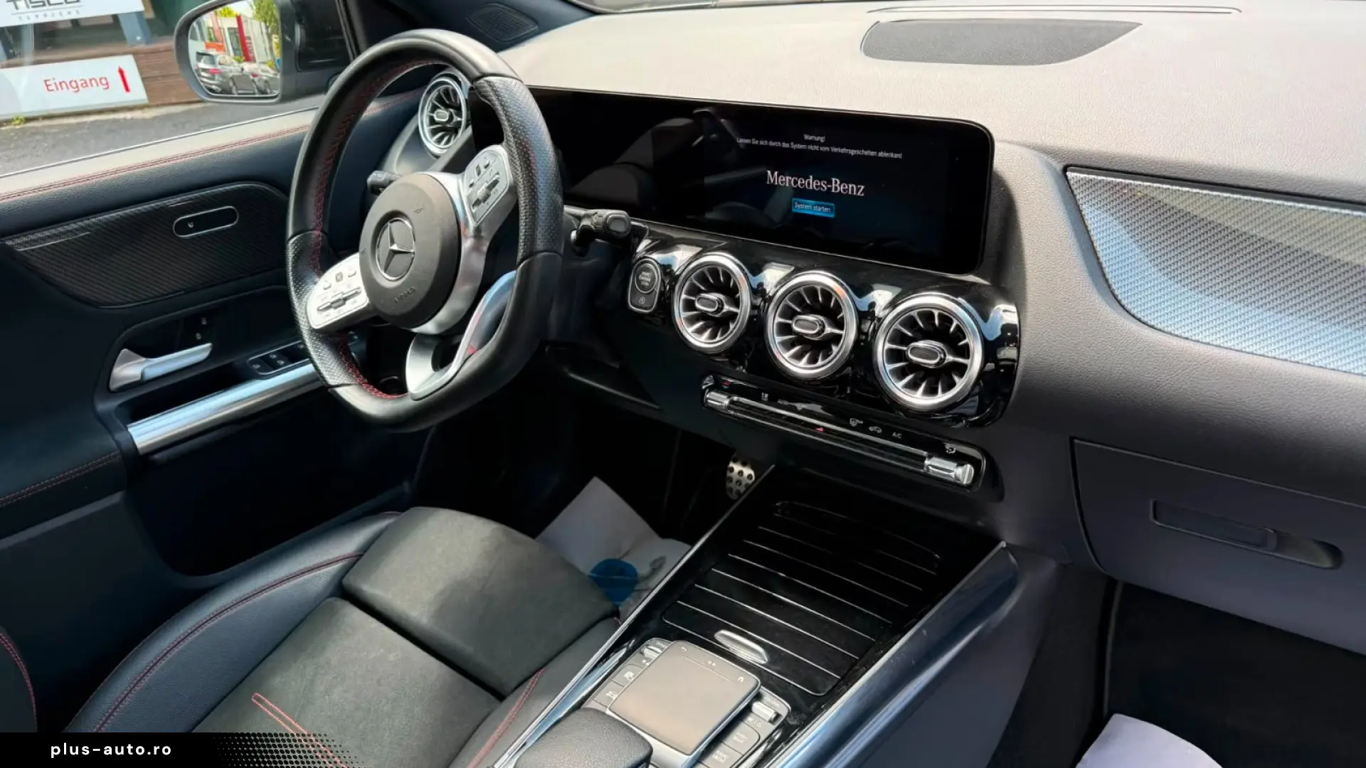 Mercedes-Benz GLA 250 4MATIC AMG Line