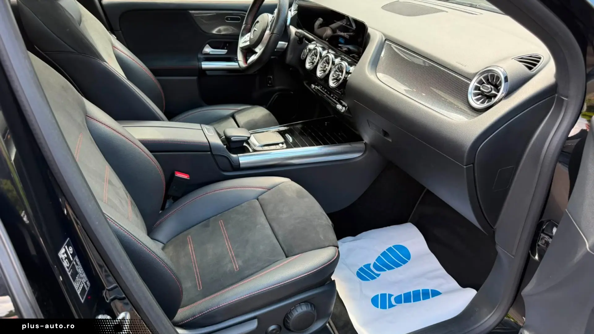 Mercedes-Benz GLA 250 4MATIC AMG Line