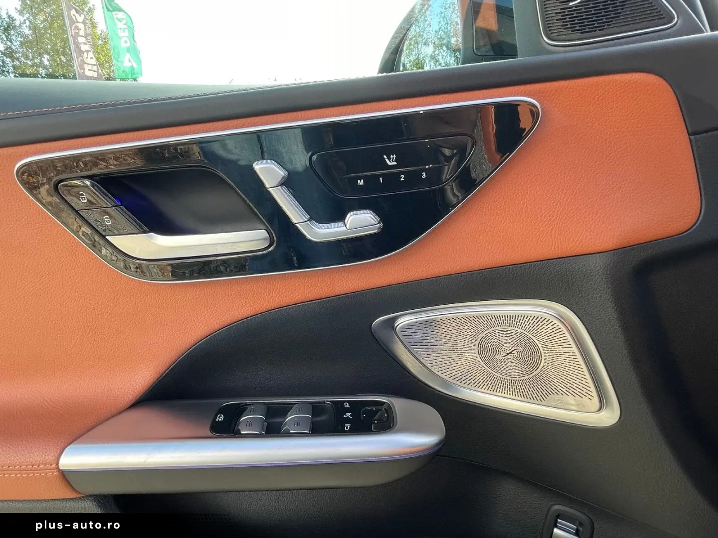 MERCEDES-BENZ C 180 AMG Night Pano 360  HUD Mem