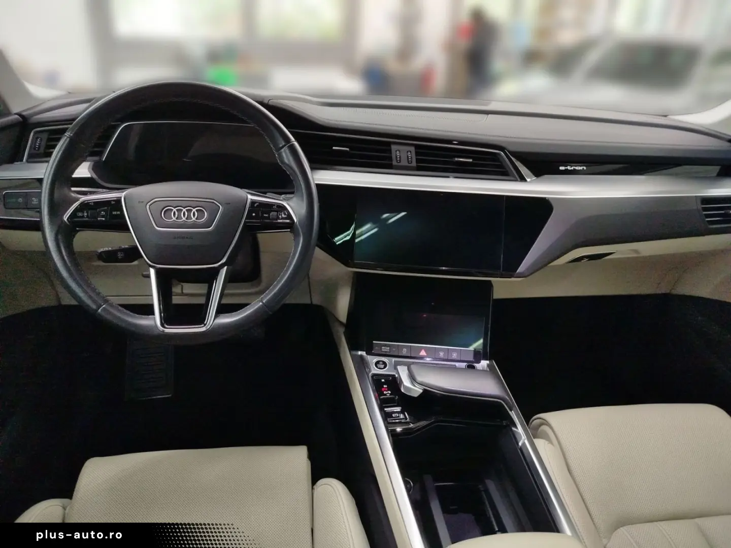 AUDI Q8 e-tron 50 quattro S line LED Navi Panorama