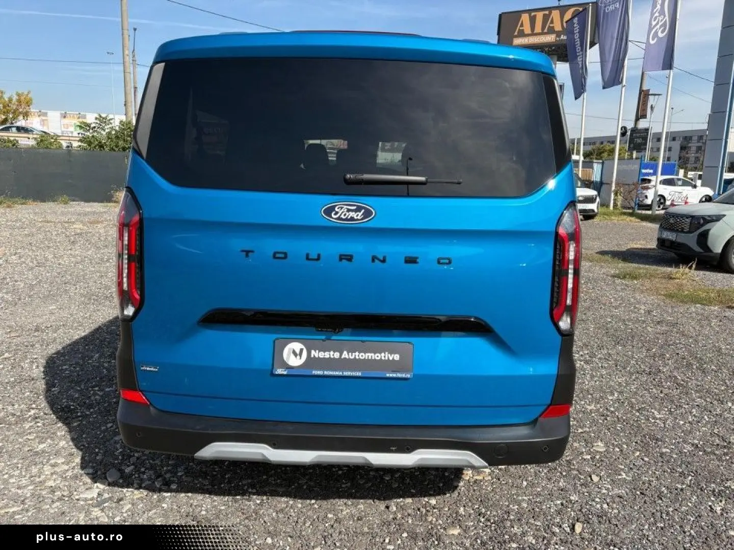 Ford Tourneo-Custom-