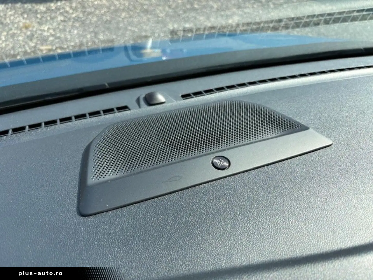 Ford Tourneo-Custom-