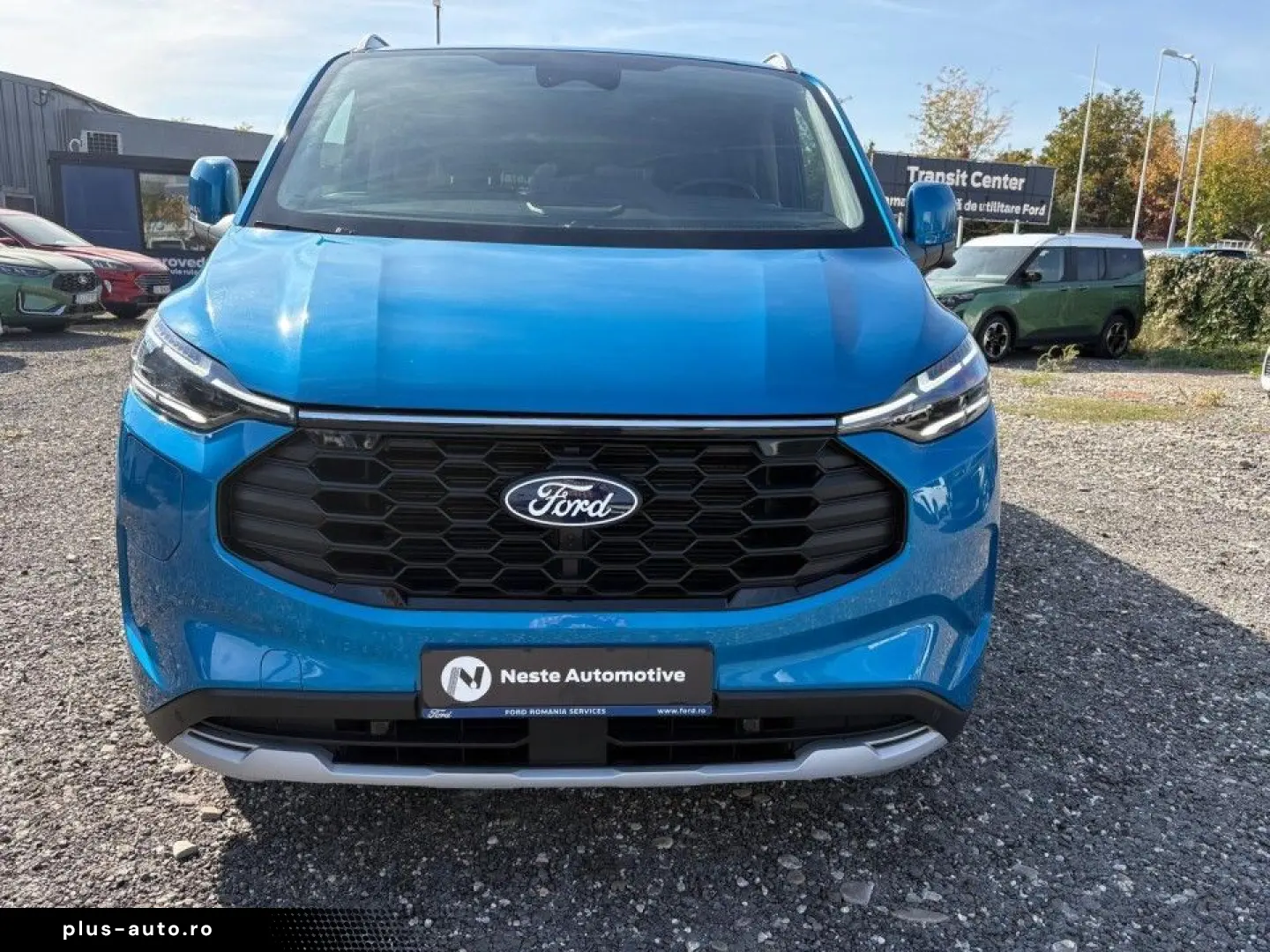 Ford Tourneo-Custom-