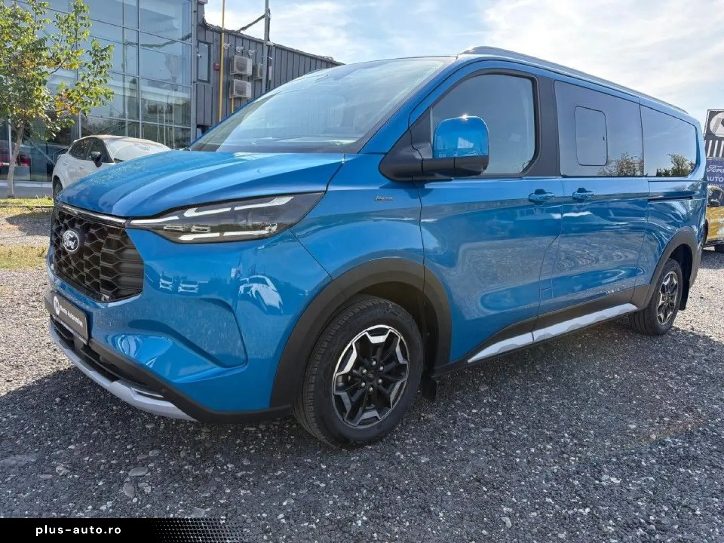 Ford Tourneo-Custom-