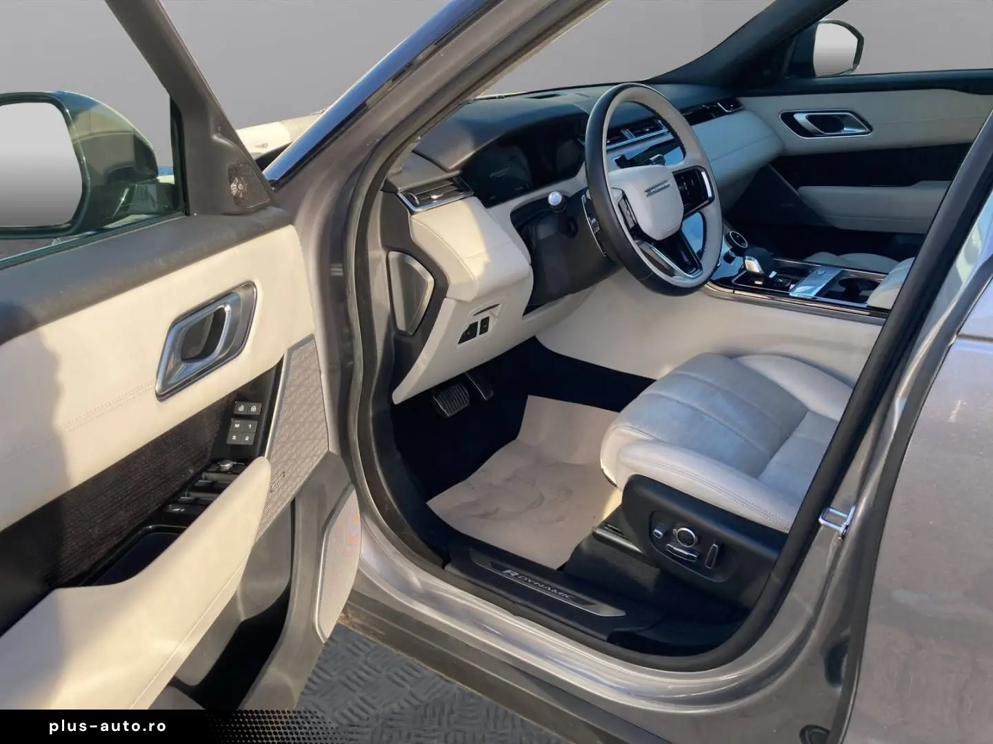 LAND ROVER RR Velar P400 HSE R-Dyn. PANO 22'' MATRIX