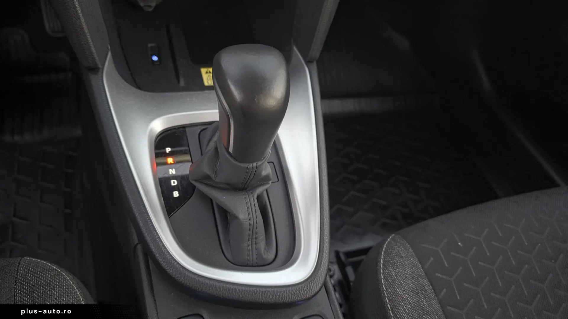 TOYOTA YARIS CROSS Hybrid