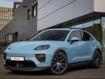 Porsche Macan 4 BOSE Luftfederung PASM 21