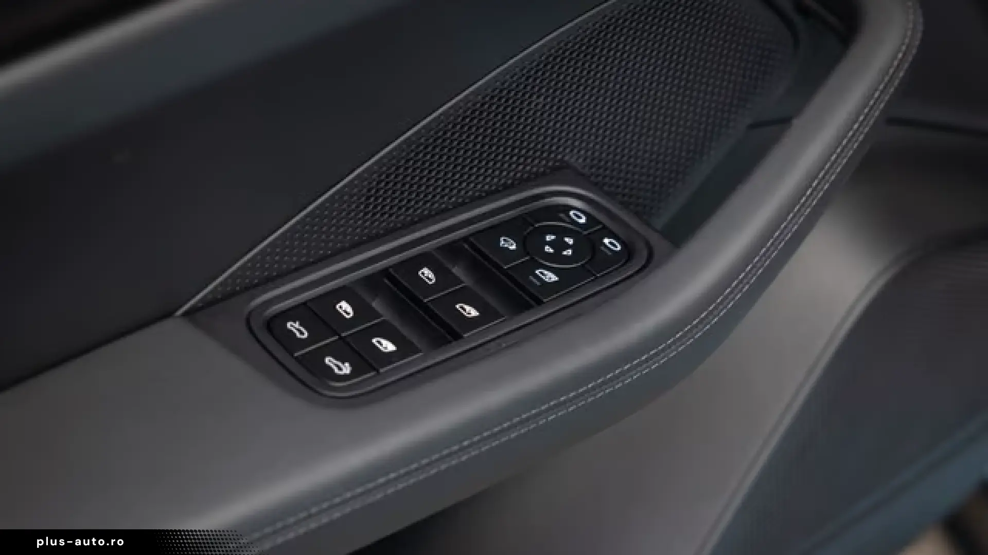 Porsche Macan 4 BOSE Luftfederung PASM 21