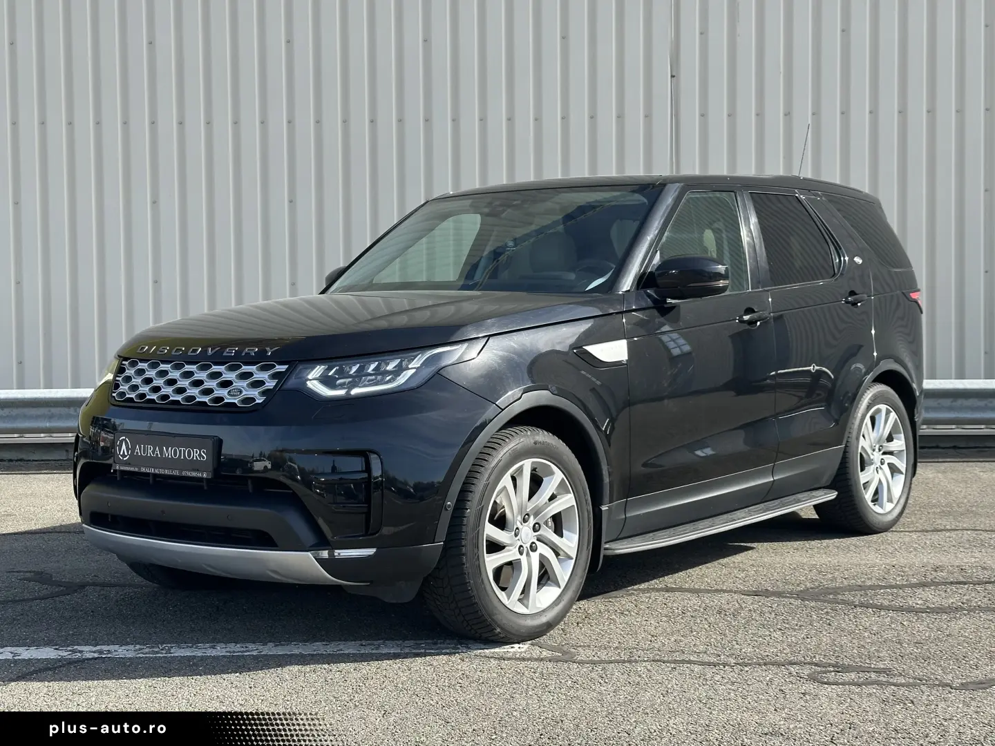 Land Rover Discovery 5 HSE 3.0 SD6 (306 CP) 7 Locuri