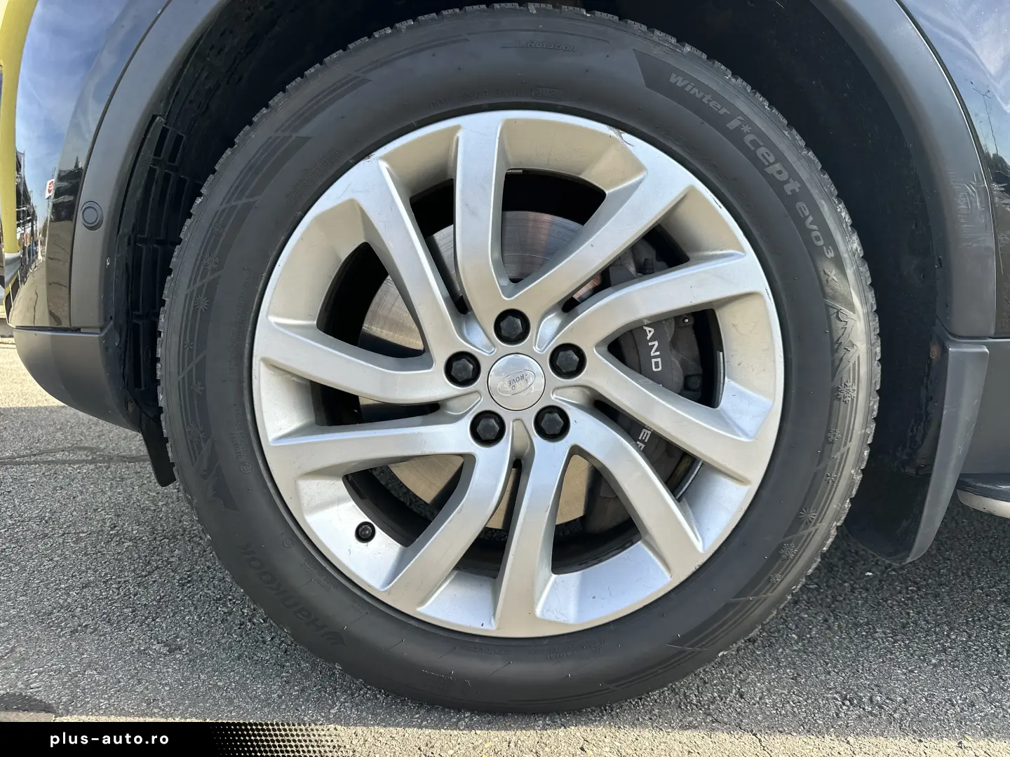 Land Rover Discovery 5 HSE 3.0 SD6 (306 CP) 7 Locuri