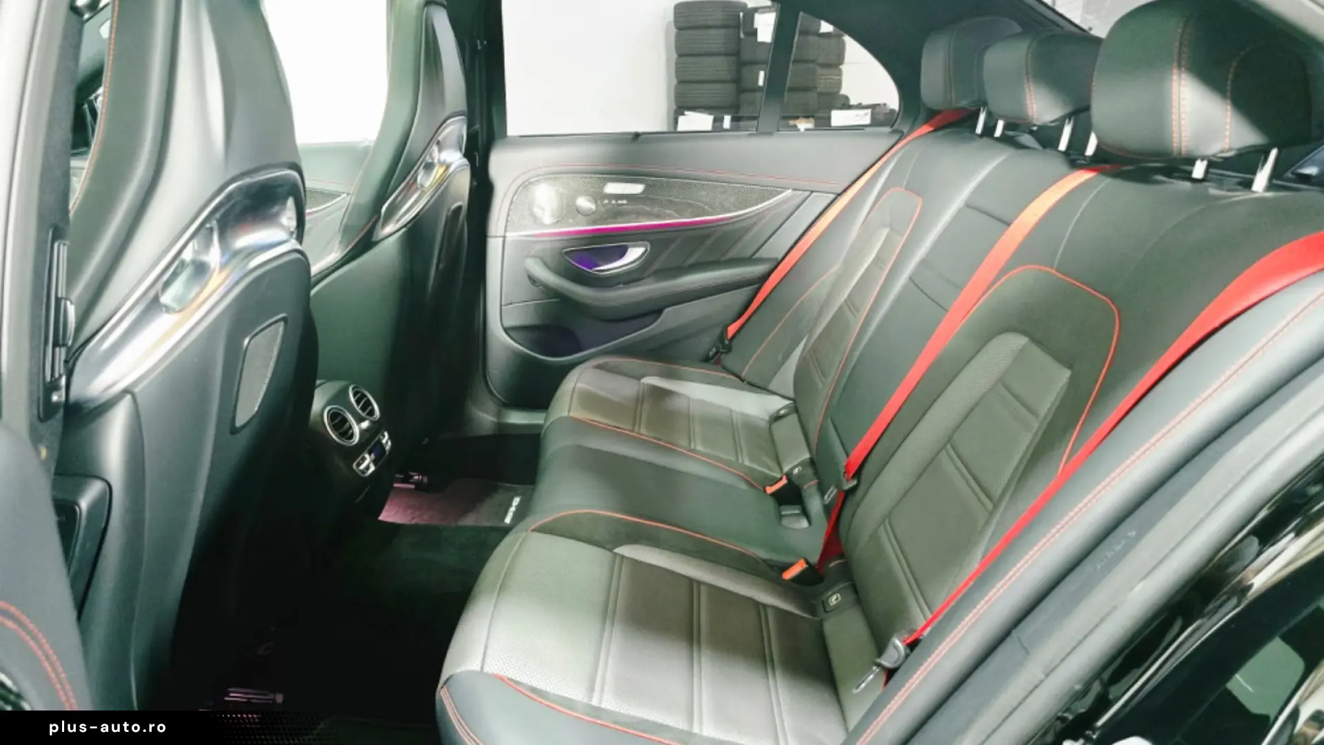 Mercedes-Benz E 53 AMG Performance 4MATIC PANO