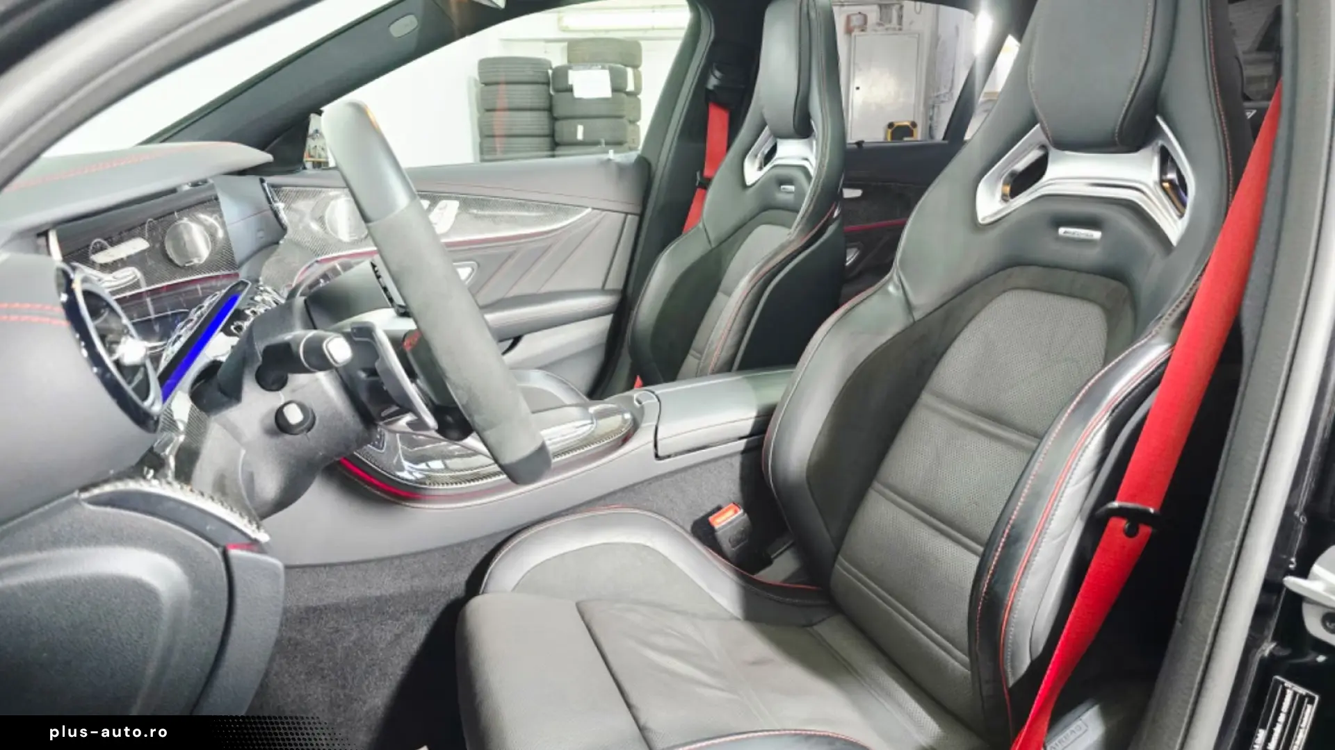 Mercedes-Benz E 53 AMG Performance 4MATIC PANO