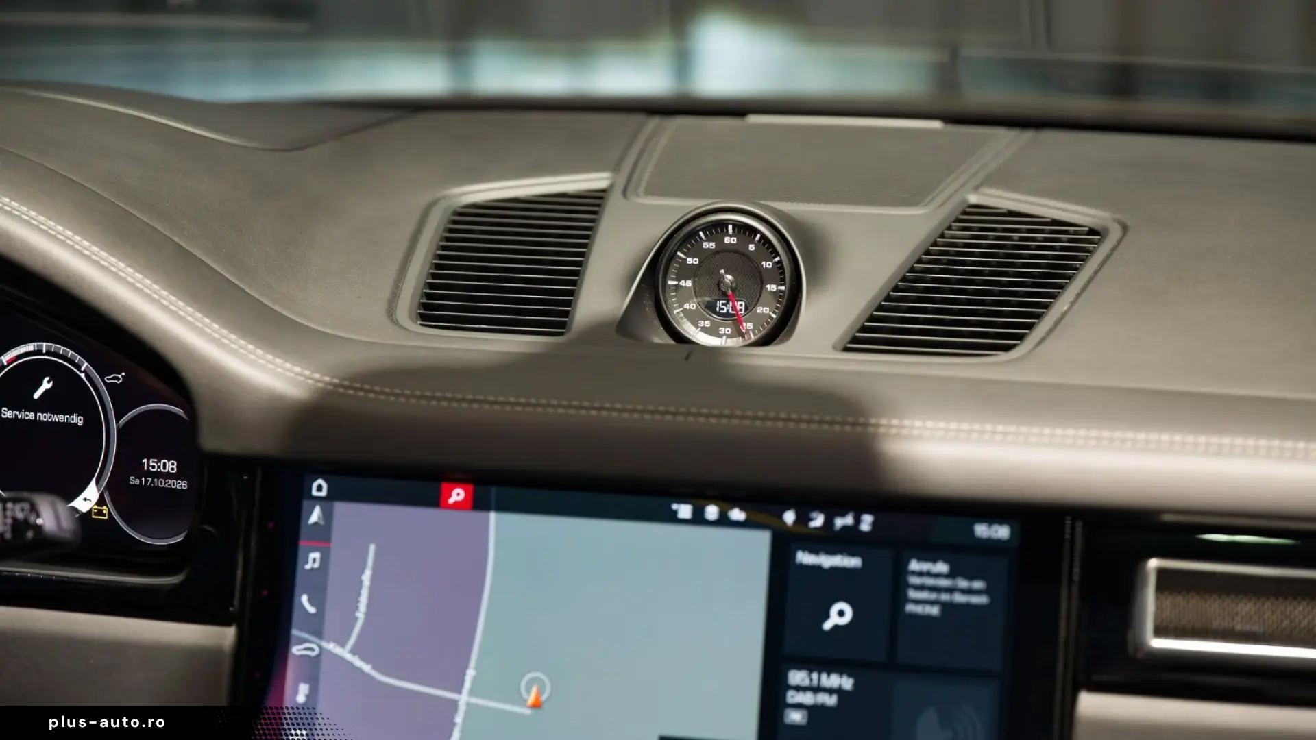 Porsche Cayenne Turbo SPORT CHRONO • PDCC SPORT • PTV PLUS