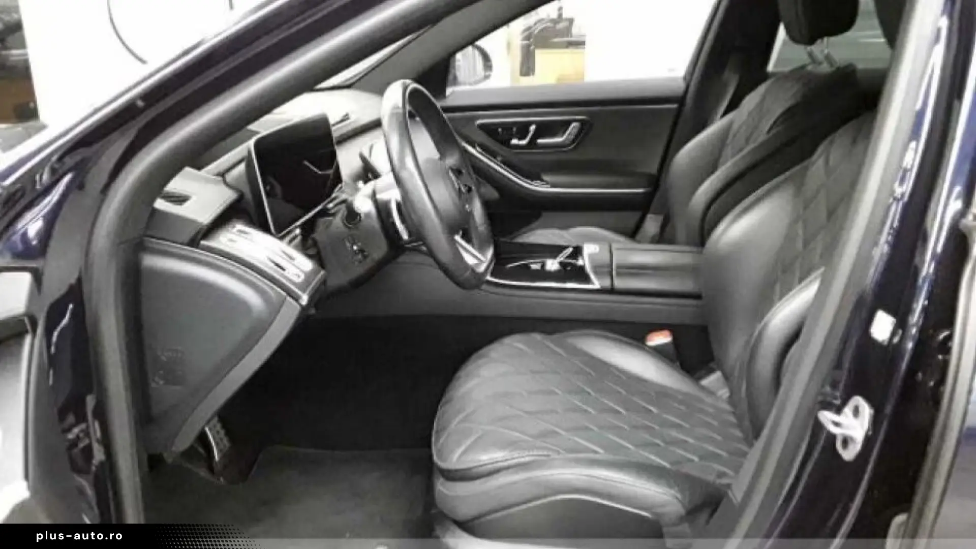 Mercedes-Benz S 580e AMG 4MATIC – PANO