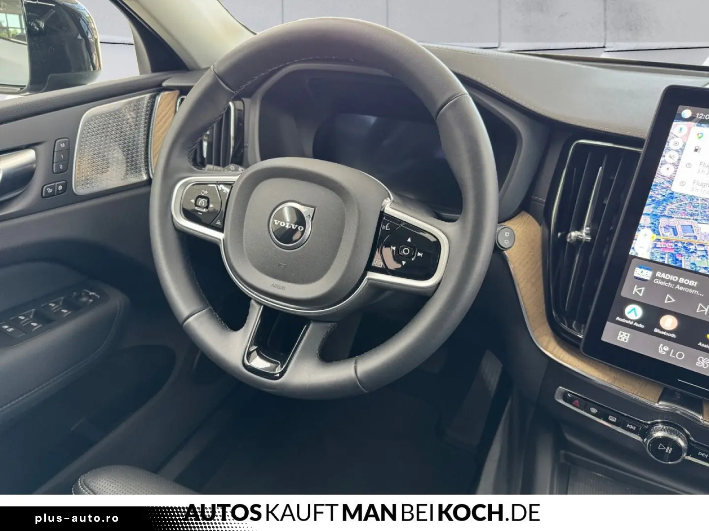 VOLVO XC60 B5B AWD Ultra Dark High-End