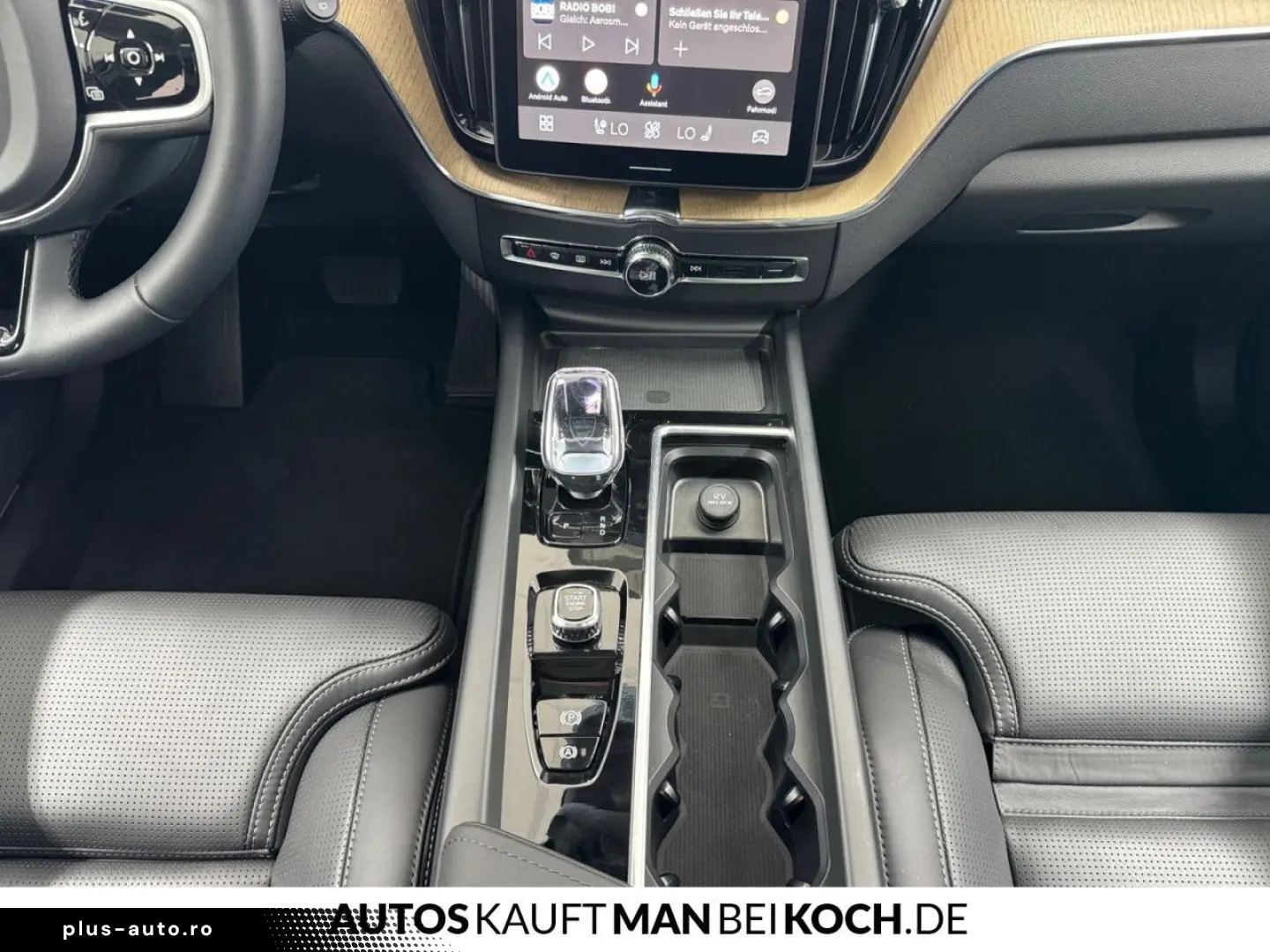 VOLVO XC60 B5B AWD Ultra Dark High-End