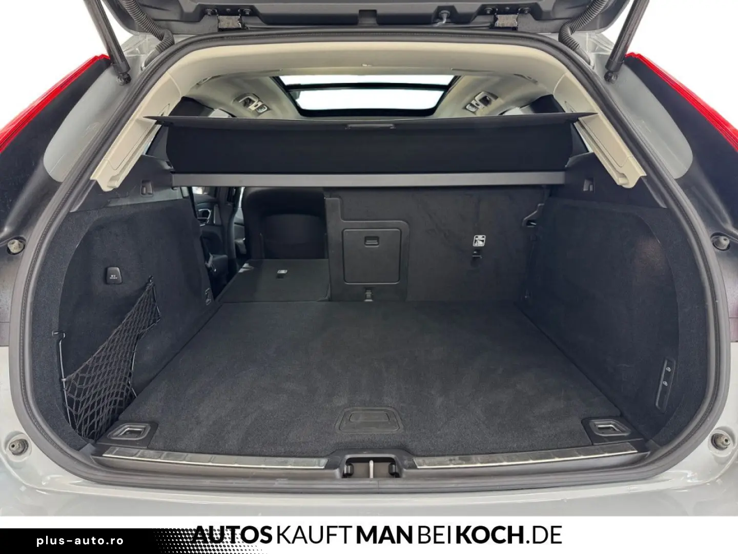 VOLVO XC60 B5B AWD Ultra Dark High-End