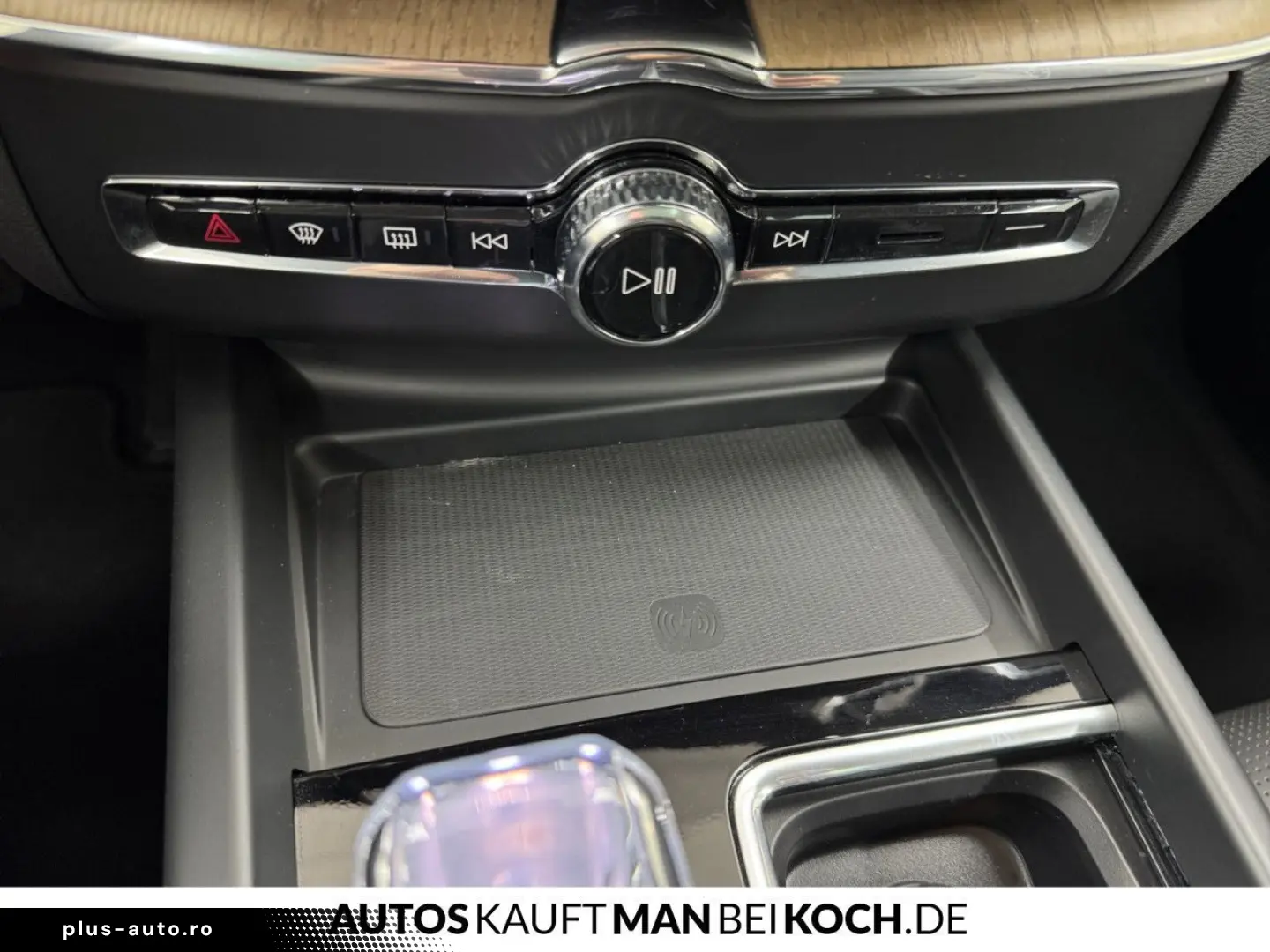 VOLVO XC60 B5B AWD Ultra Dark High-End