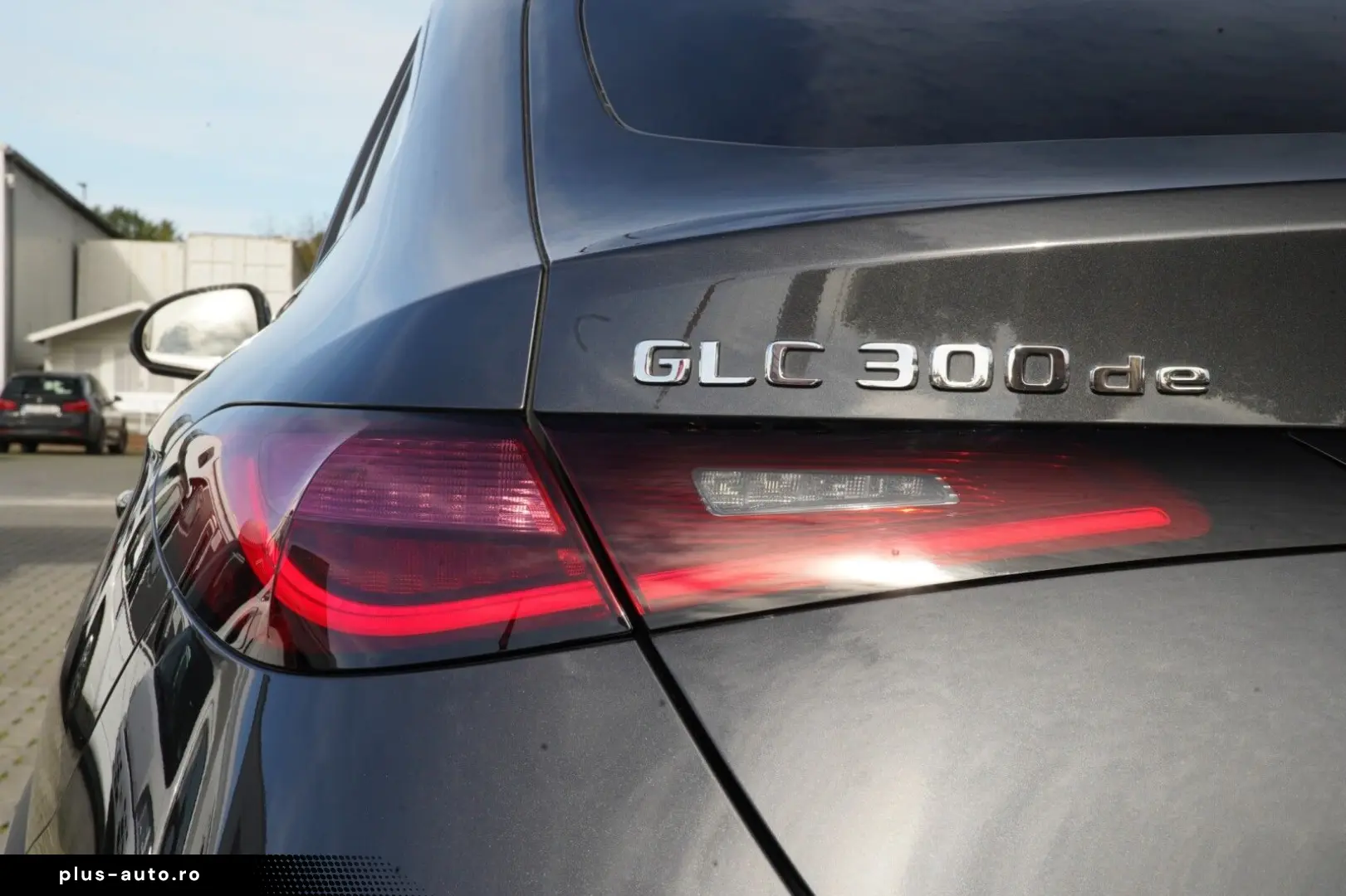 MERCEDES-BENZ GLC 300 de 4MATIC Coupé AVANTGARDE Advanced