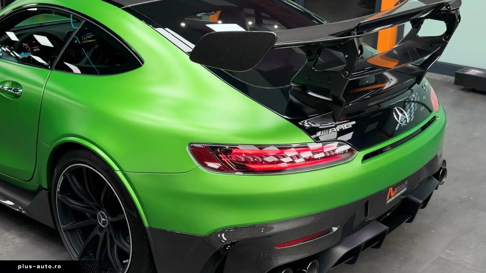 Mercedes-AMG GT Black Series 730 CP • BLACK SERIES