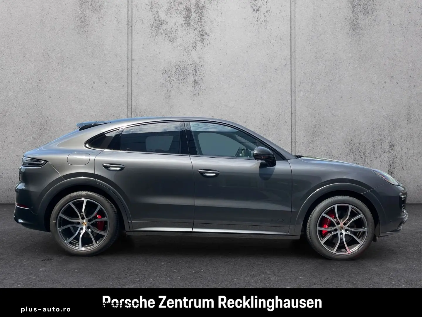 PORSCHE Cayenne GTS Coupe InnoDrive HA-Lenkung Soft-Clos