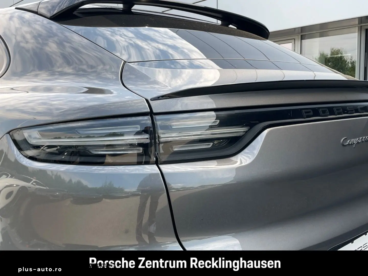 PORSCHE Cayenne GTS Coupe InnoDrive HA-Lenkung Soft-Clos