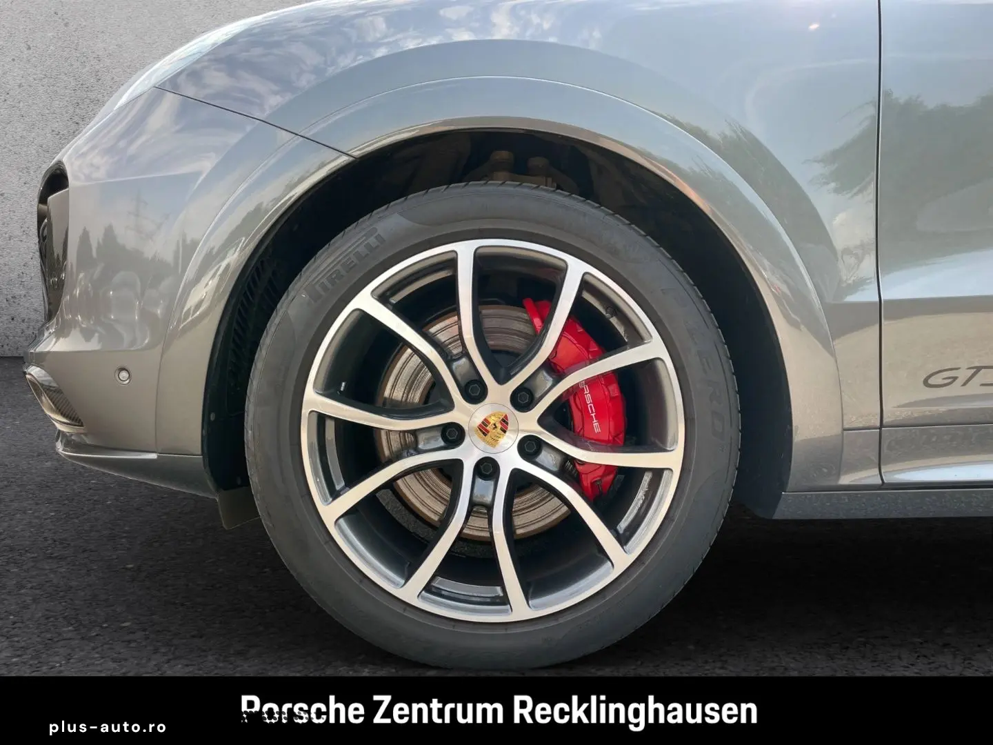 PORSCHE Cayenne GTS Coupe InnoDrive HA-Lenkung Soft-Clos
