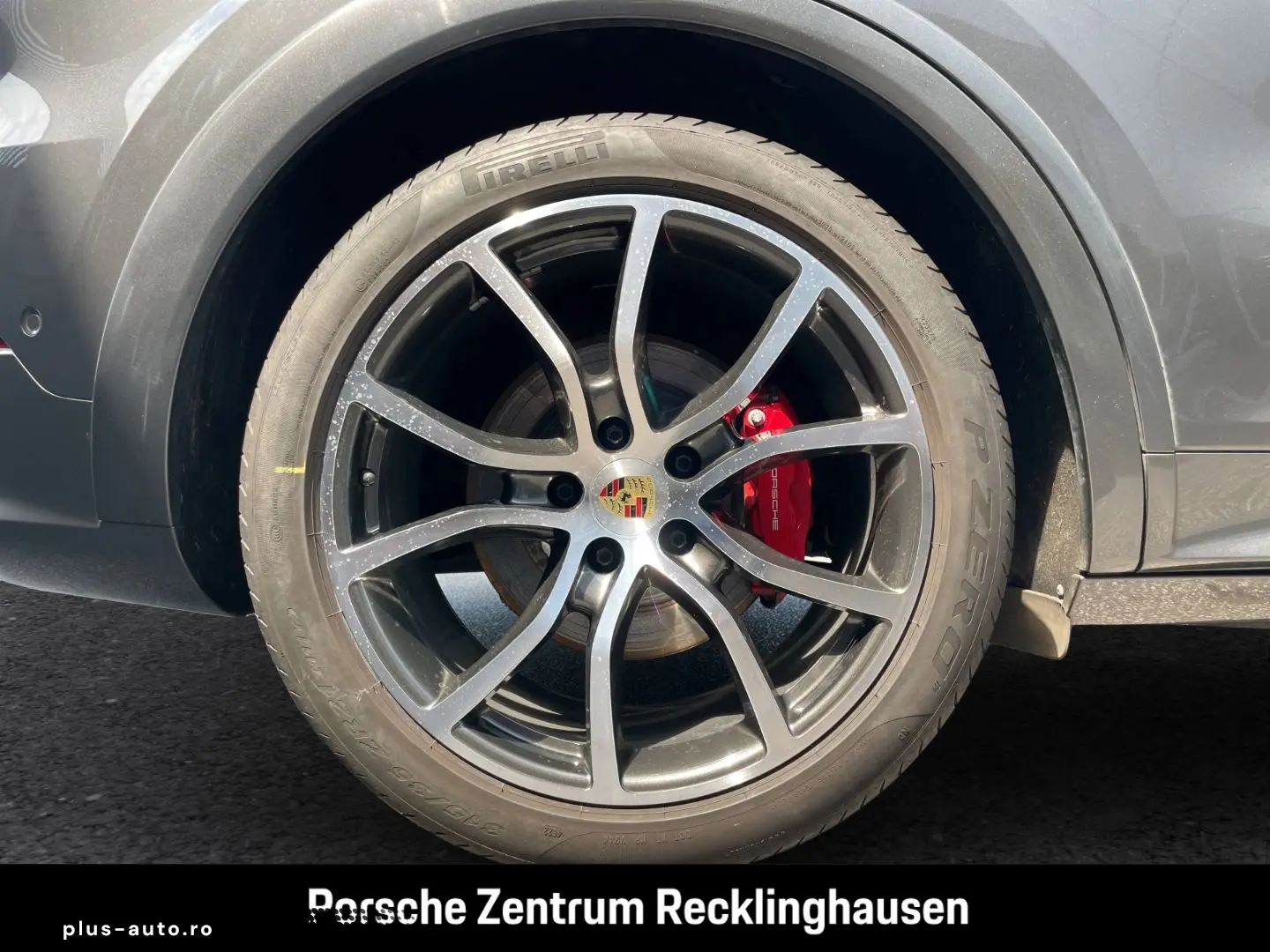PORSCHE Cayenne GTS Coupe InnoDrive HA-Lenkung Soft-Clos