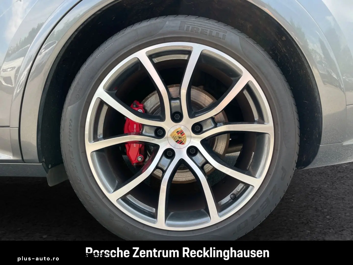 PORSCHE Cayenne GTS Coupe InnoDrive HA-Lenkung Soft-Clos