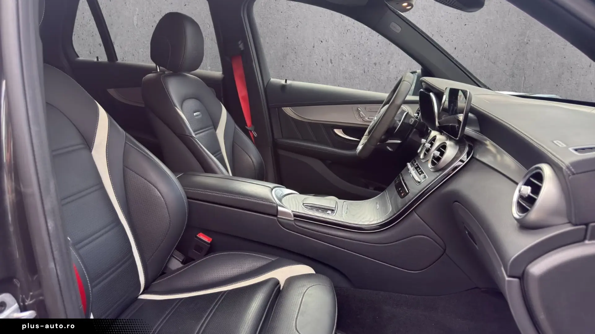 Mercedes-Benz GLC 63 S AMG 4MATIC PANO