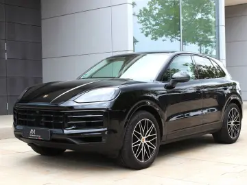 PORSCHE Cayenne   Bicolor   SAGA   Chrono   Pano   2026