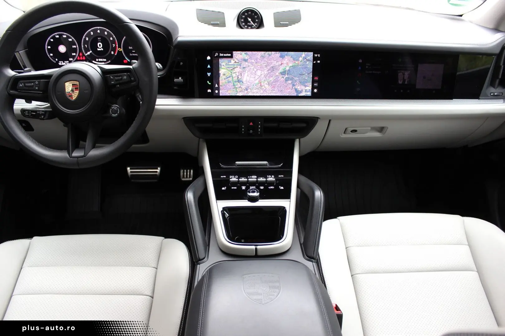 PORSCHE Cayenne   Bicolor   SAGA   Chrono   Pano   2026