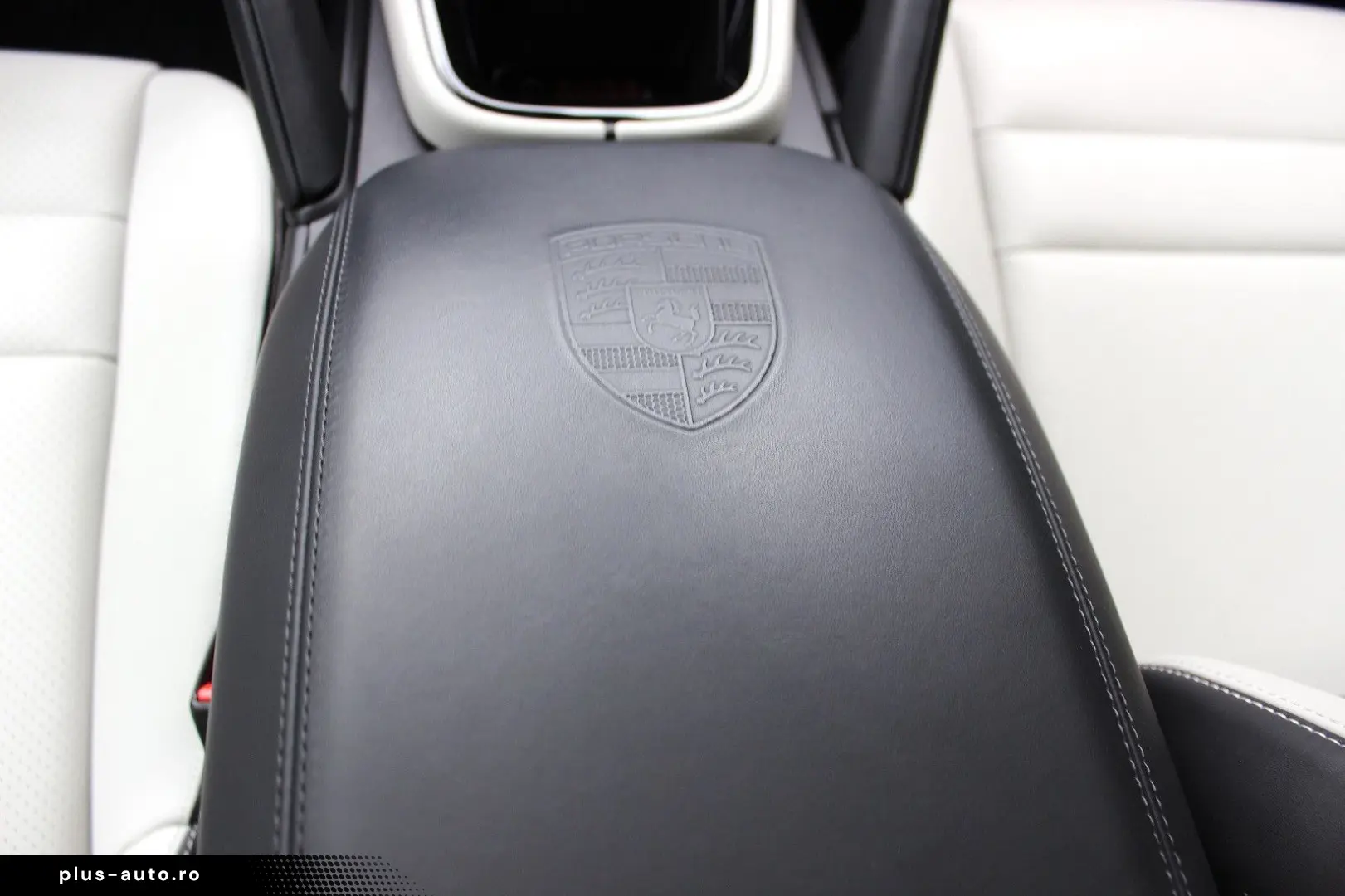 PORSCHE Cayenne   Bicolor   SAGA   Chrono   Pano   2026