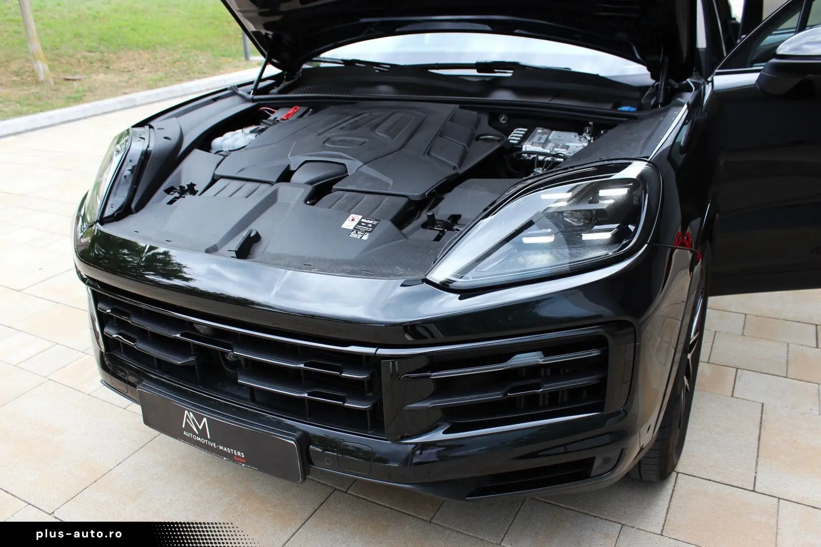 PORSCHE Cayenne   Bicolor   SAGA   Chrono   Pano   2026