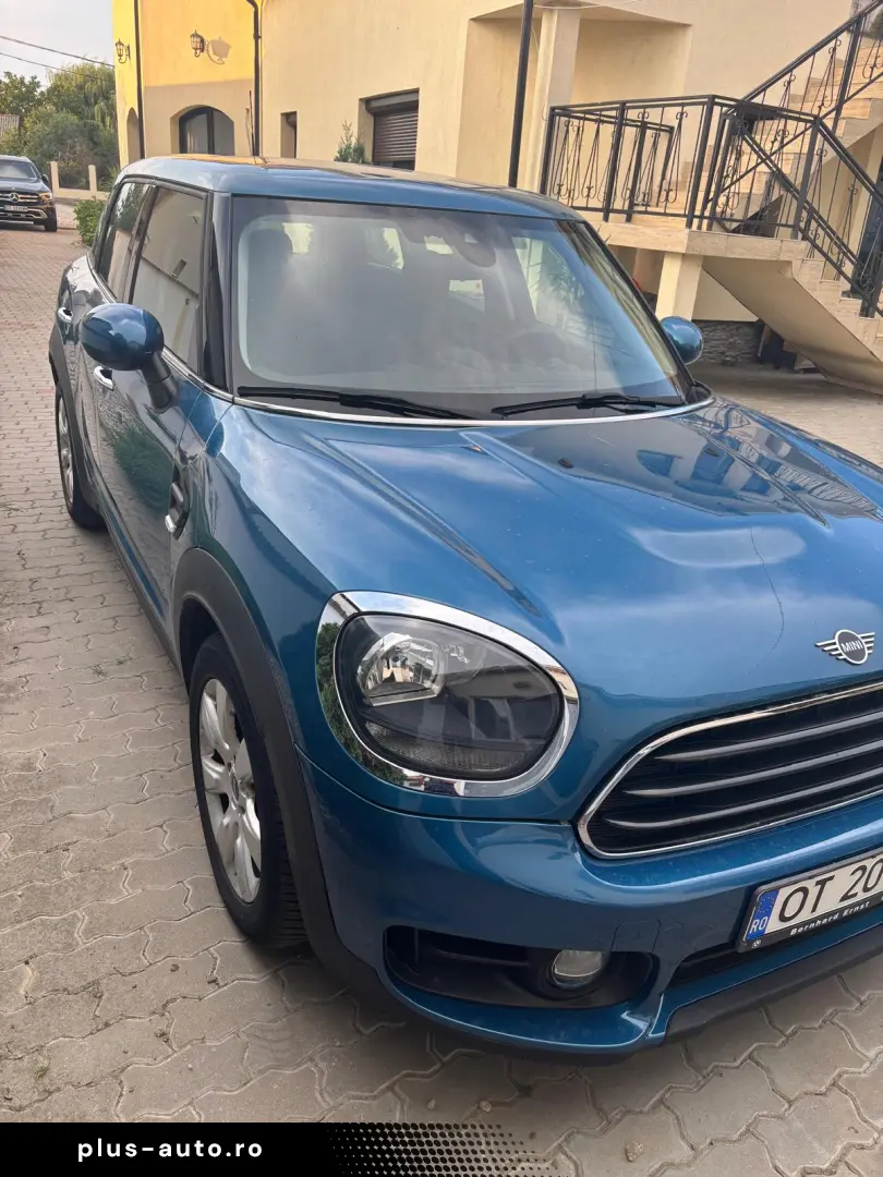MINI One Countryman